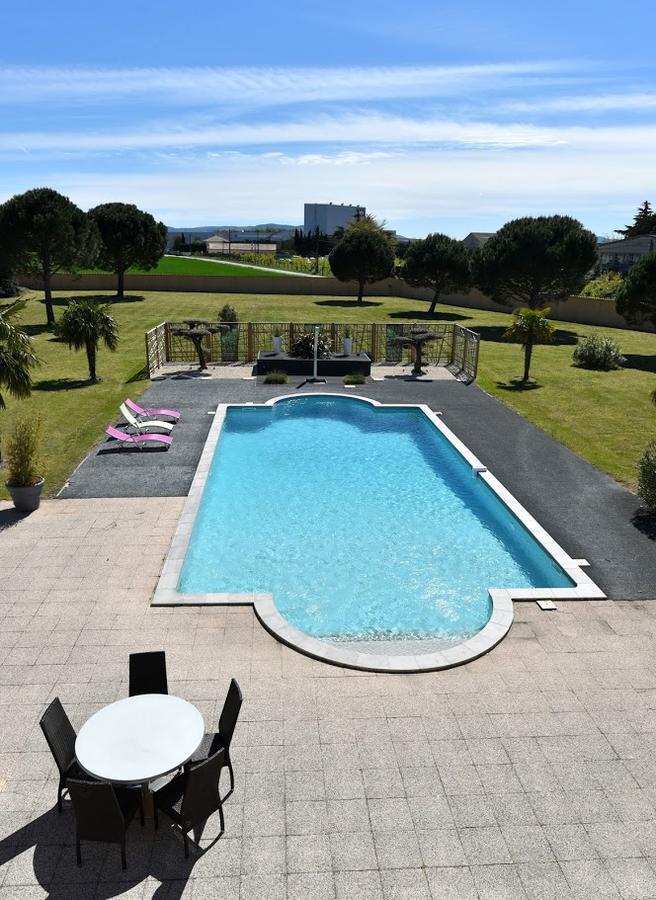 Hotel Sous Les Pins Étoile-sur-Rhône Zewnętrze zdjęcie